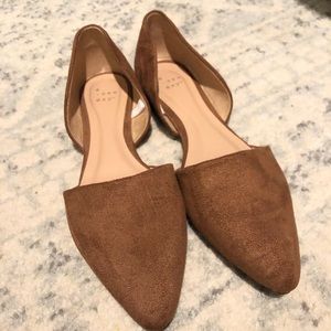 Tan flats